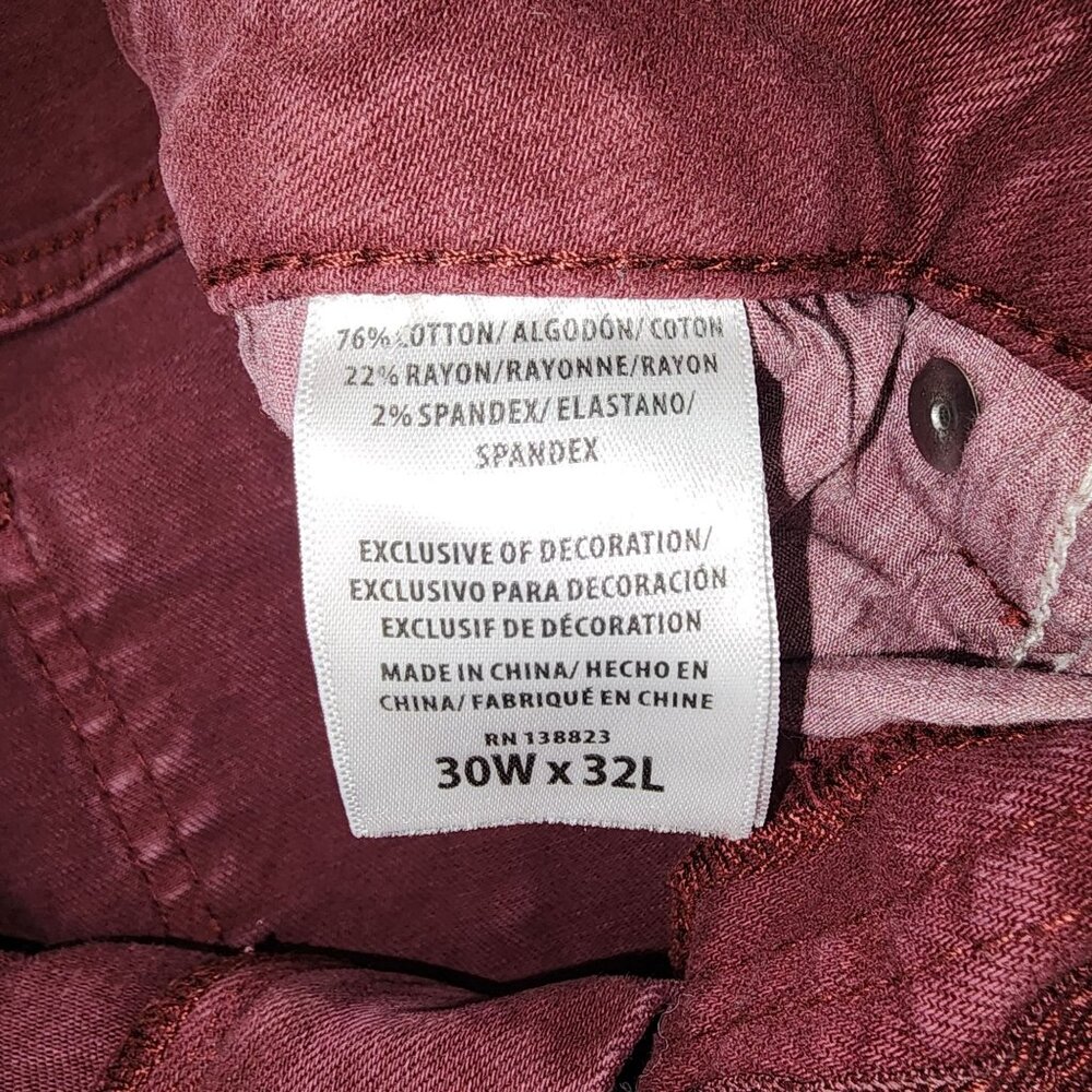 Women's Shyanne Jeans 30 Short 30x32 Maroon Super Flare Bell Bottom Stretch Fray - Picture 6 of 6